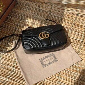 Gucci GG Marmont Black Shoulder Bag